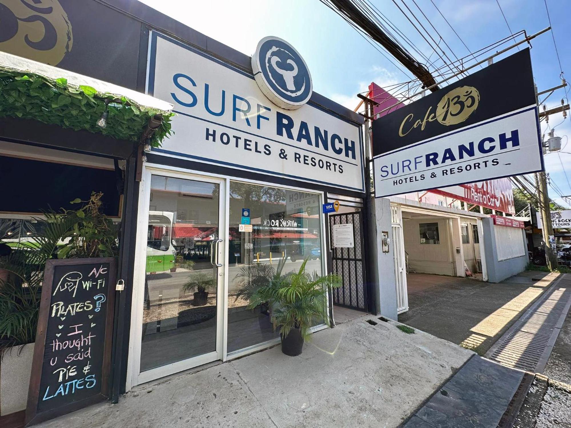Surf Ranch Tamarindo Hotel Buitenkant foto